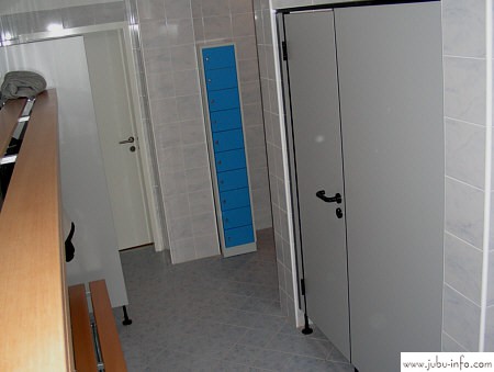 Doccia, armadietti con chiave